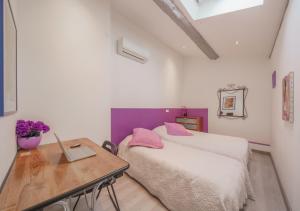 Posteľ alebo postele v izbe v ubytovaní ღ LA CHARMERIE Duplex climatisé à 5min du Vieux Port