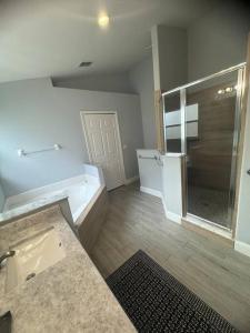 Ванная комната в Family Dream Home Near Disney