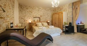 Postel nebo postele na pokoji v ubytování Hotel-Spa Classic Begur