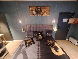 Ein Sitzbereich in der Unterkunft Waregem Hotel A