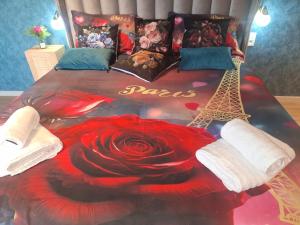 Ein Bett oder Betten in einem Zimmer der Unterkunft Waregem Hotel A