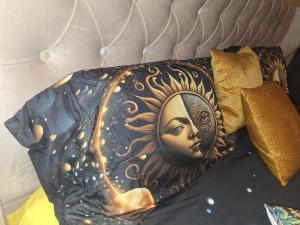 Ein Bett oder Betten in einem Zimmer der Unterkunft Waregem Hotel A