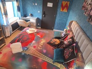 Ein Sitzbereich in der Unterkunft Waregem Hotel A
