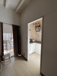 Nhà bếp/bếp nhỏ tại Departamento Céntrico Mendoza