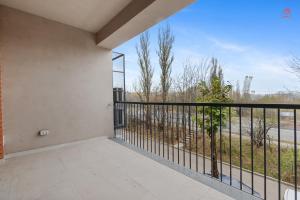 Balkoni atau teres di The Light Home