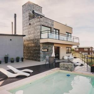 Swimmingpoolen hos eller tæt på Lake Point Residencias