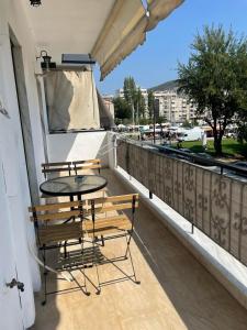 Balkón nebo terasa v ubytování Victory apartment