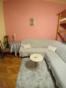 A seating area at Mozaik Apartman