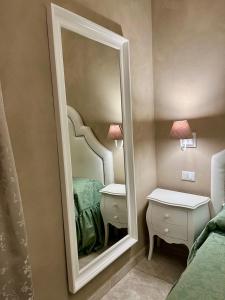 Postel nebo postele na pokoji v ubytování Boutique Hotel Calais Milano