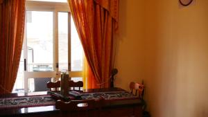 Setusvæði á Marsalforn's Cosy Room