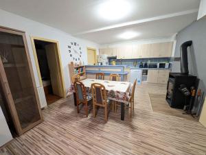 Holiday home in Sagvar - Südtransdanubien 53171 8654 Ságvár, Sport utca 37. kép - 2