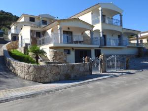 The building in which Az apartmant is located