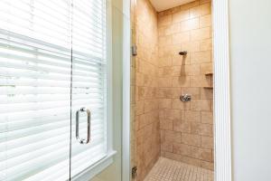 Vannituba majutusasutuses Lighthouse Suites Collection