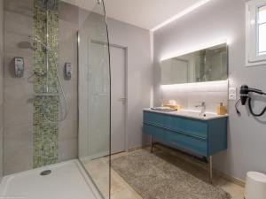 Φωτογραφία από το άλμπουμ του Chambre spacieuse avec sauna et vélos électriques à Vyans-le-Val - FR-1-583-264 σε Vyans +28 φωτογραφίες