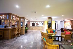 Posezení v ubytování The Tarntawan Hotel Surawong Bangkok