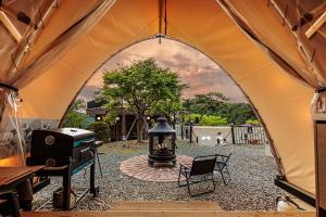 Fotografie z fotogalerie ubytování Pocheon Spoon Glamping N Caravan v destinaci Pchočchon