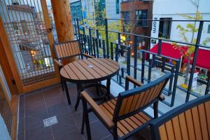 Balkón nebo terasa v ubytování Hwangsil Tourist Hotel + 6 fotografií