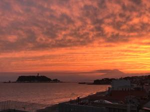 Fotografie z fotogalerie ubytování 湘南OCEAN HOUSE v destinaci Koshigoe