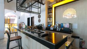 TV a/nebo společenská místnost v ubytování Sunny Day Residences Antipolo
