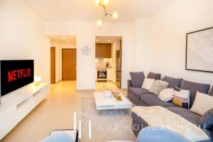 Fotografie z fotogalerie ubytování LUX 52 42 Deluxe Marina View Suite 2 v Dubaji