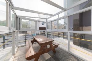 Balkón nebo terasa v ubytování Gangneung 1012 Pension + 2 fotografie