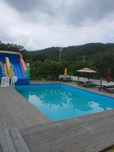 Gallery image of Hongcheon Suar Pension in Torung-gol