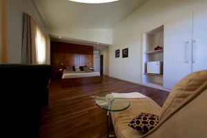 Gallery image of Hotel Mas Prades in Deltebre