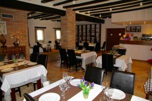 Restaurant o un lloc per menjar a Hotel Mas Prades
