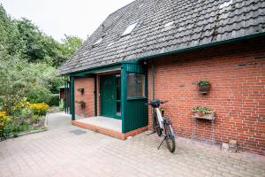 Ποδηλασία στο 6 Zimmer Haus mit Wintergarten 2 Bäder Industrienah sehr ruhig gelegen ή στη γύρω περιοχή