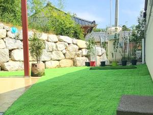 Κήπος έξω από το Gangneung stay here
