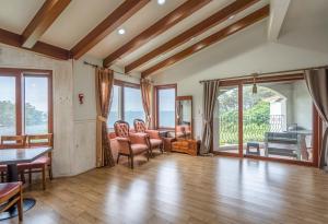 Posezení v ubytování Taean Santorini Pension