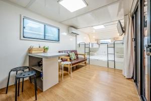Kuchyň nebo kuchyňský kout v ubytování Caravan Park Amazon Caravan