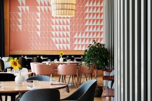 Posedenie v ubytovaní Sheraton Poznan Hotel