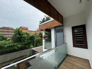 Venice Rosedale的阳台或露台