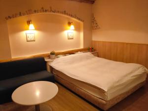 Lova arba lovos apgyvendinimo įstaigoje アネックス艶 -大人専用-