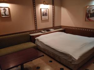 Lova arba lovos apgyvendinimo įstaigoje アネックス艶 -大人専用-