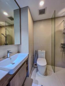 Ένα μπάνιο στο Skypark private new apartmant