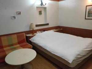 Lova arba lovos apgyvendinimo įstaigoje アネックス艶 -大人専用-