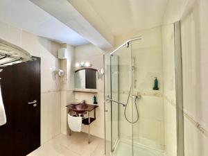 Koupelna v ubytování Hotel Helin Aeroport - Craiova