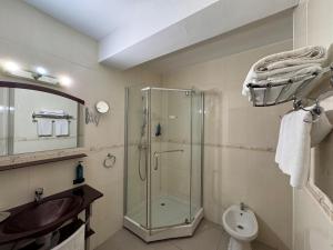 Koupelna v ubytování Hotel Helin Aeroport - Craiova