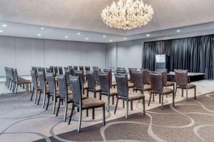 Konferenční prostory v ubytování Riverview Inn & Suites, Ascend Hotel Collection