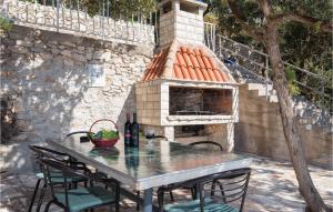 Μπαλκόνι ή βεράντα στο Three-Bedroom Holiday Home In Potomje