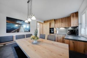 Kuchyň nebo kuchyňský kout v ubytování Ferienhaus Heidi