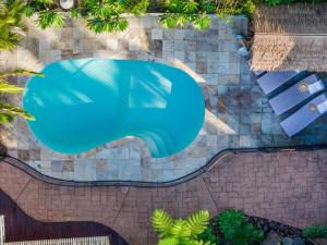 Piscina de la sau aproape de Cape Byron Suite 5 Private Suite with Ensuite