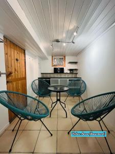 Kuchyň nebo kuchyňský kout v ubytování Kiruna Accommodation Vintergatan 5B, Villa for 10 Person