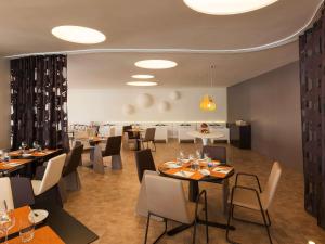 Ресторан / где поесть в Novotel Setubal