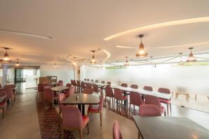Restaurace v ubytování Hotel Visakka Palani