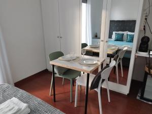 Postel nebo postele na pokoji v ubytování Alexia Room