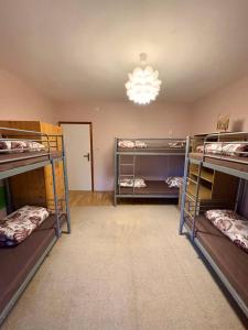 Postel nebo postele na pokoji v ubytování Vector Home