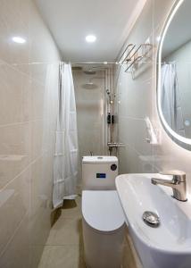 Koupelna v ubytování Hoàng Quỳnh Hotel